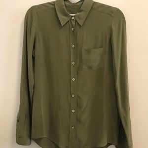 Silk Equipment Button Down top